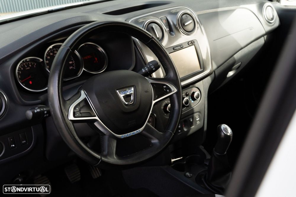 Dacia Sandero 0.9 TCe SL Stepway of Life Bi-Fuel - 11