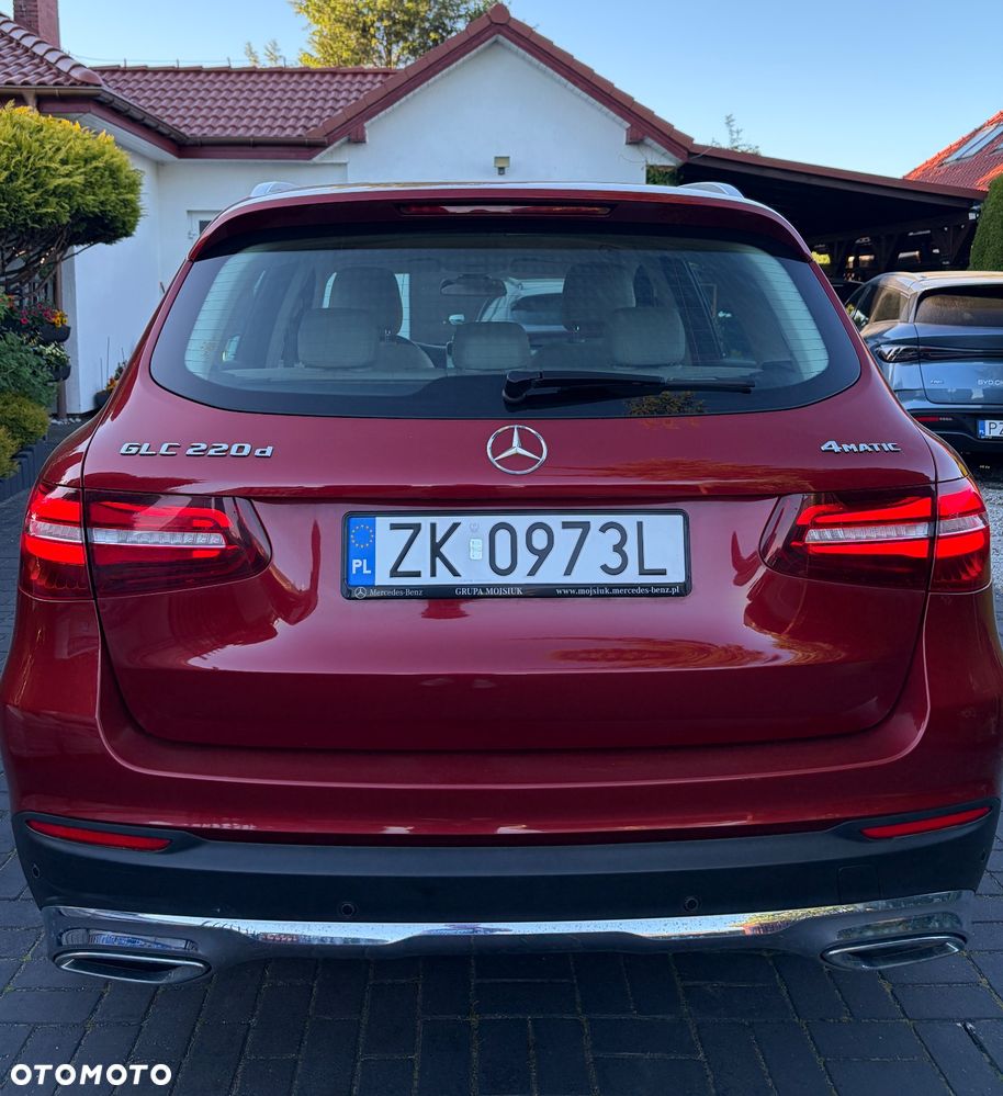 Mercedes-Benz GLC - 6