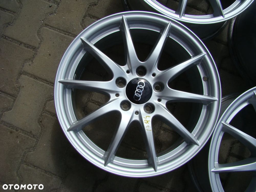 a84 5x112 Audi A3 8P 8V 8Y TT 8J 8S 7,5jx17 - 3