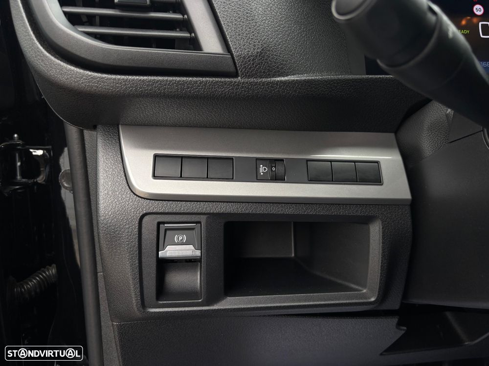 Peugeot e-Expert - 15
