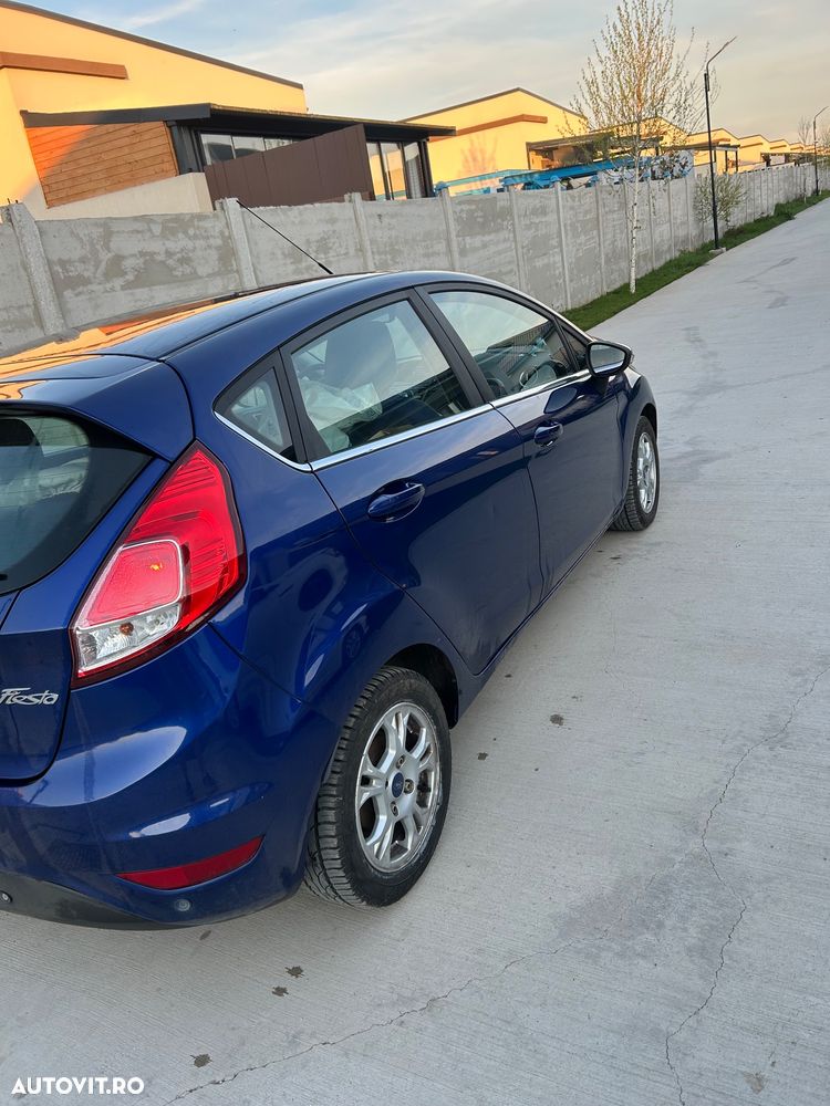 Ford Fiesta - 4