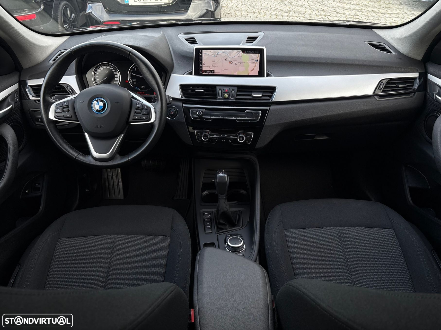 BMW X1 25 e xDrive - 8