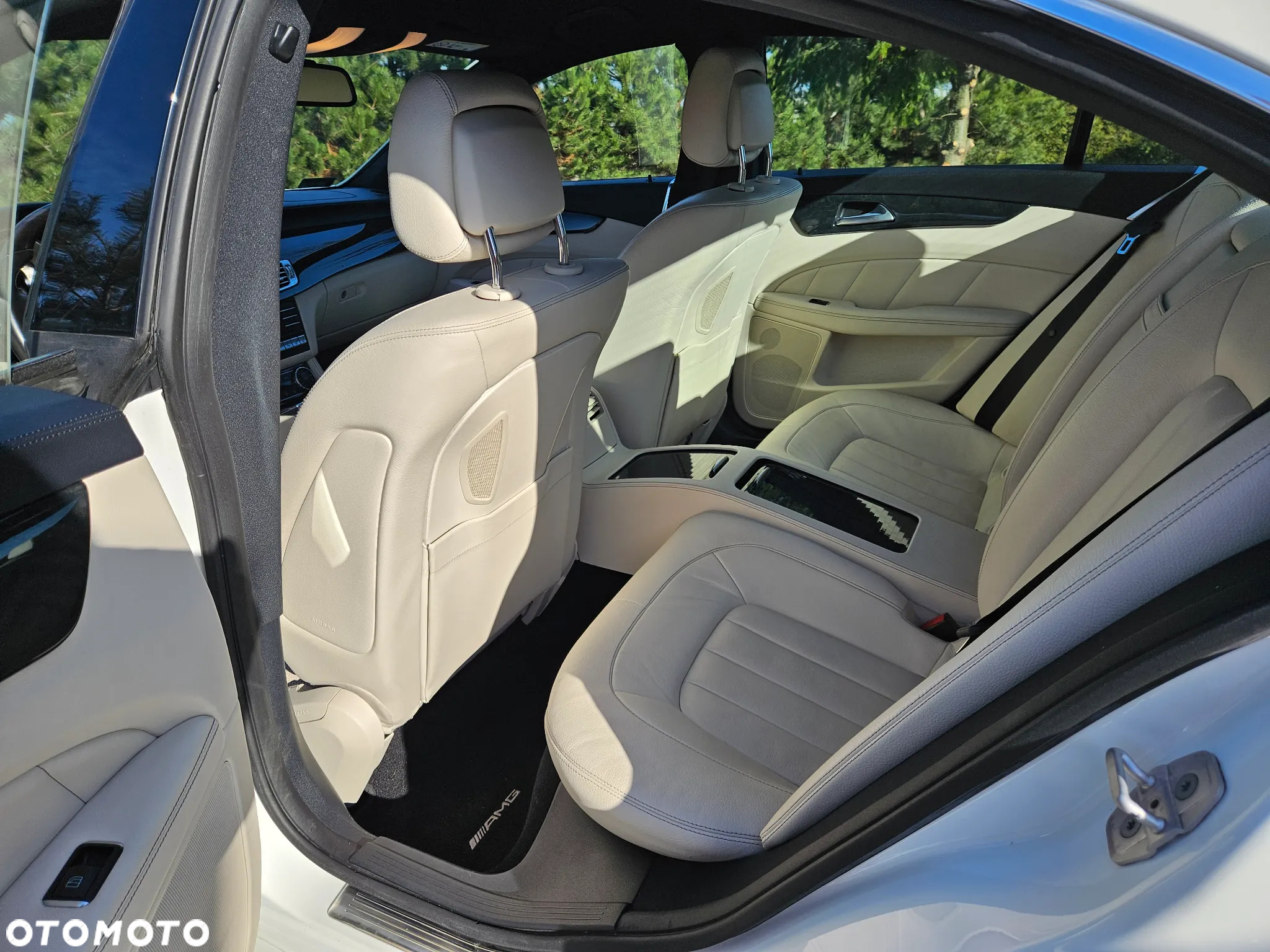 Mercedes-Benz CLS 350 CDI 4-Matic BlueEff - 9