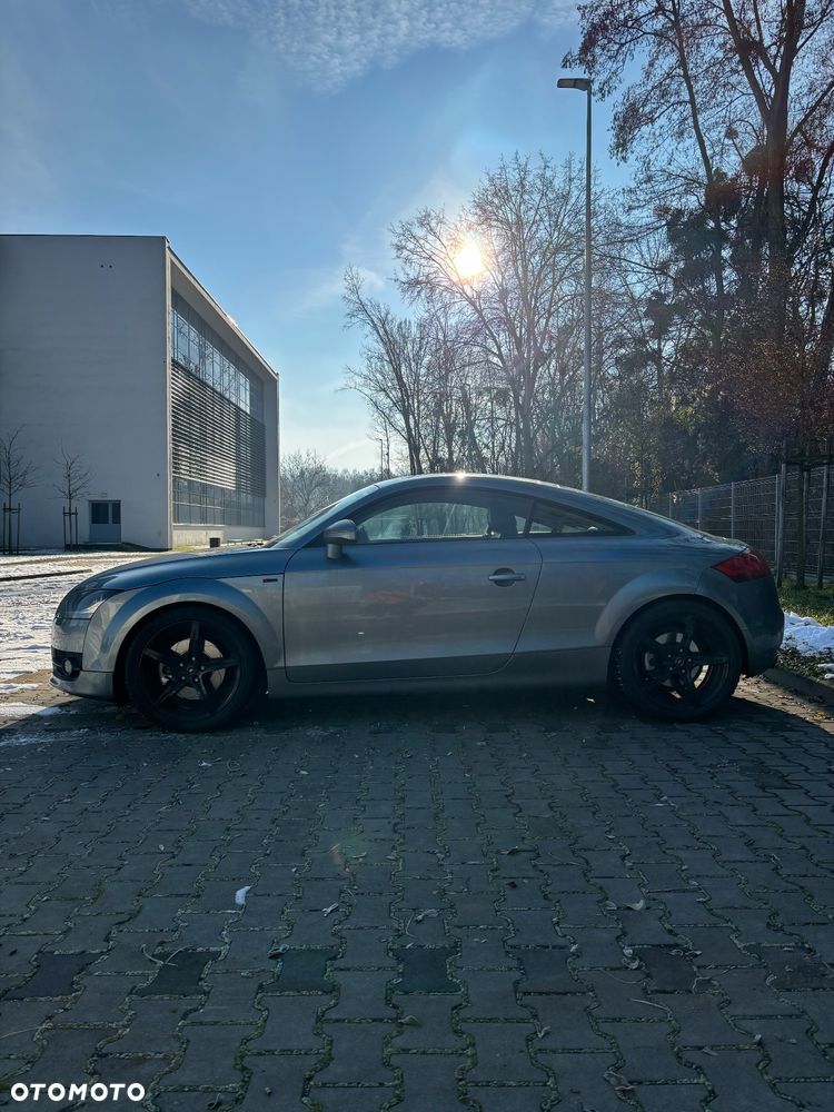 Audi TT Coupé - 3