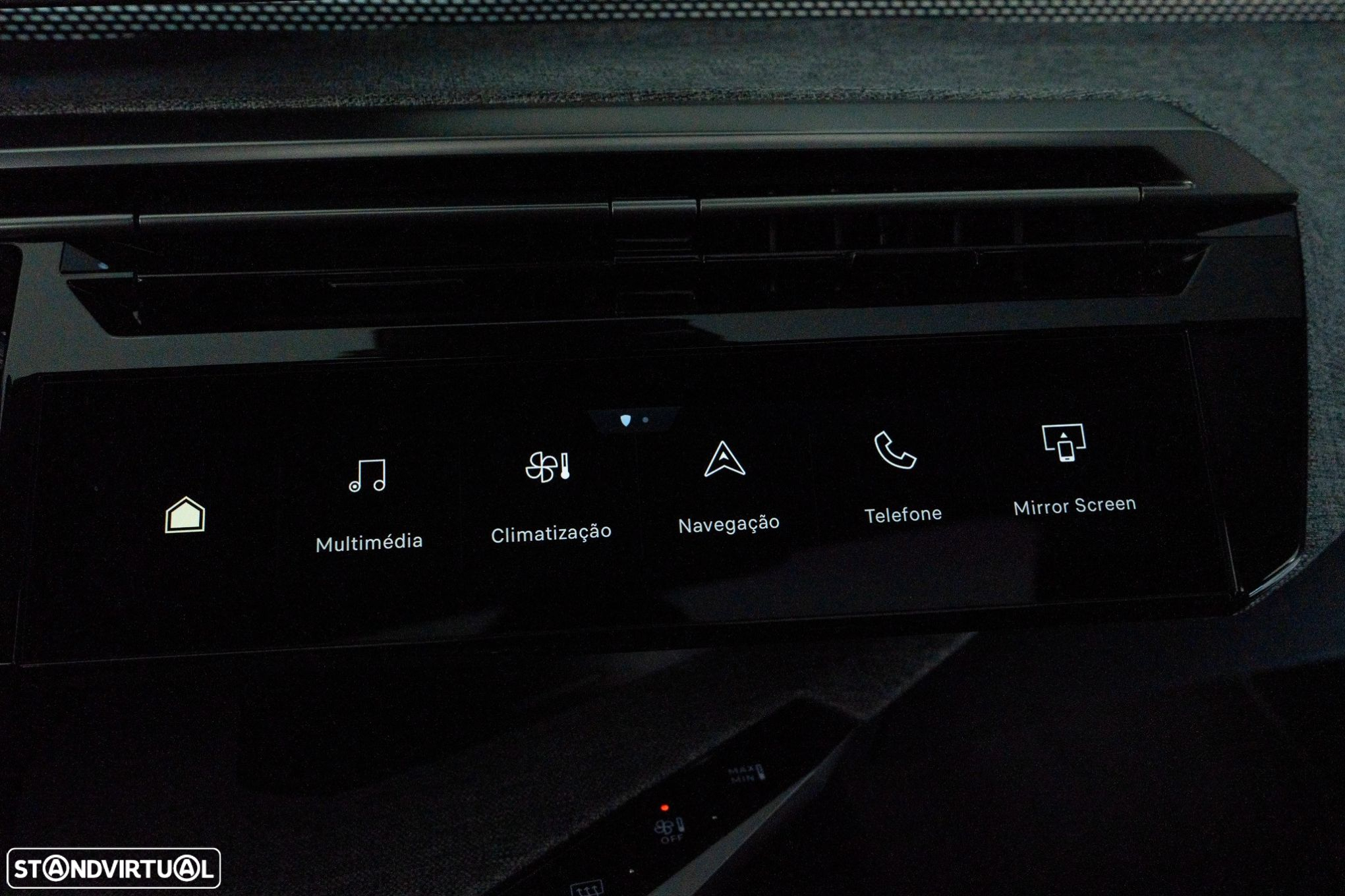 Peugeot E-5008 73 kWh GT - 27