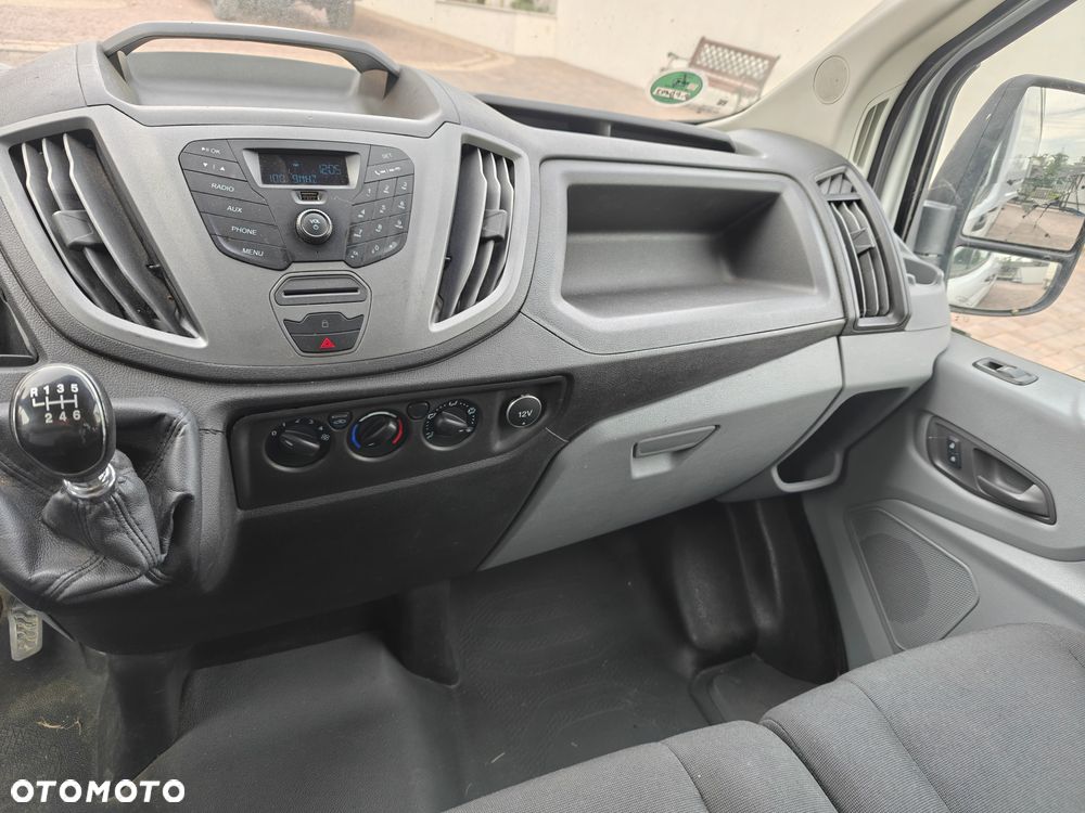 Ford Transit Jumbo - 14