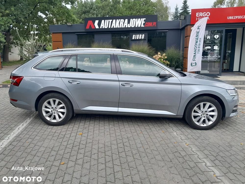 Skoda Superb 2.0 TDI SCR 4x4 Ambition DSG - 9