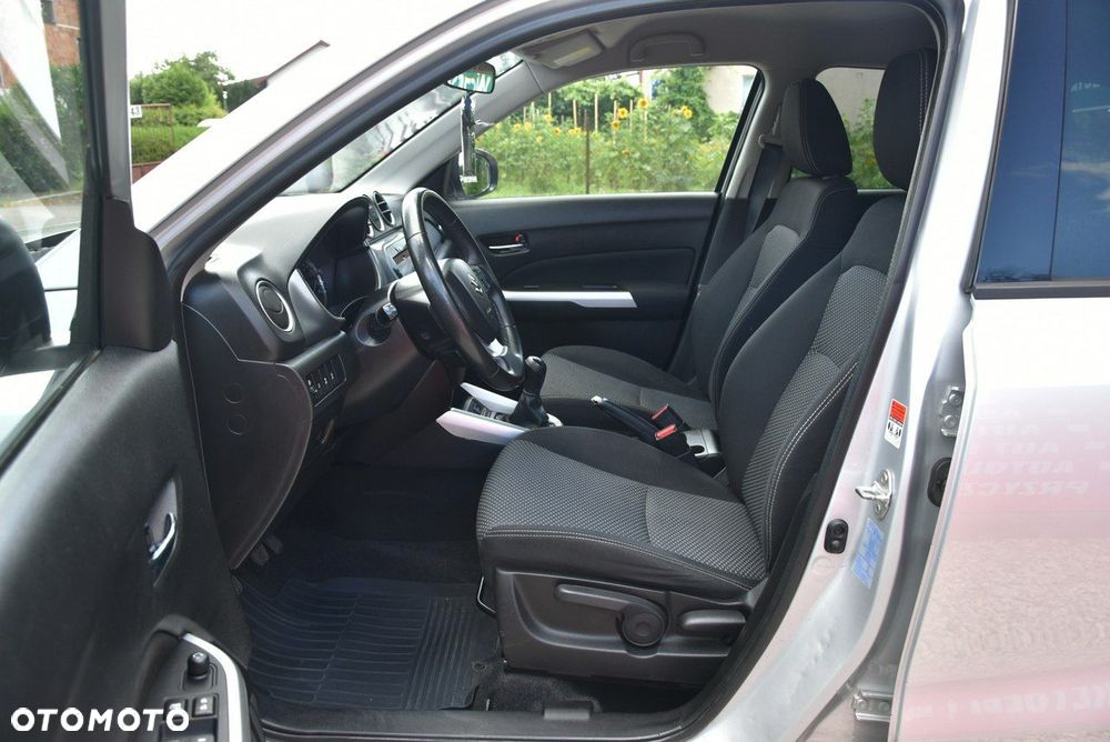 Suzuki Vitara 1.6 Premium 2WD - 26