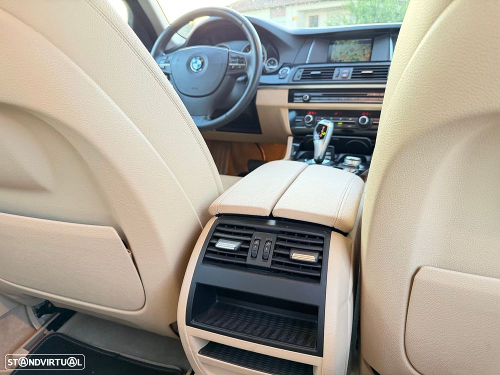 BMW 520 d Auto - 34