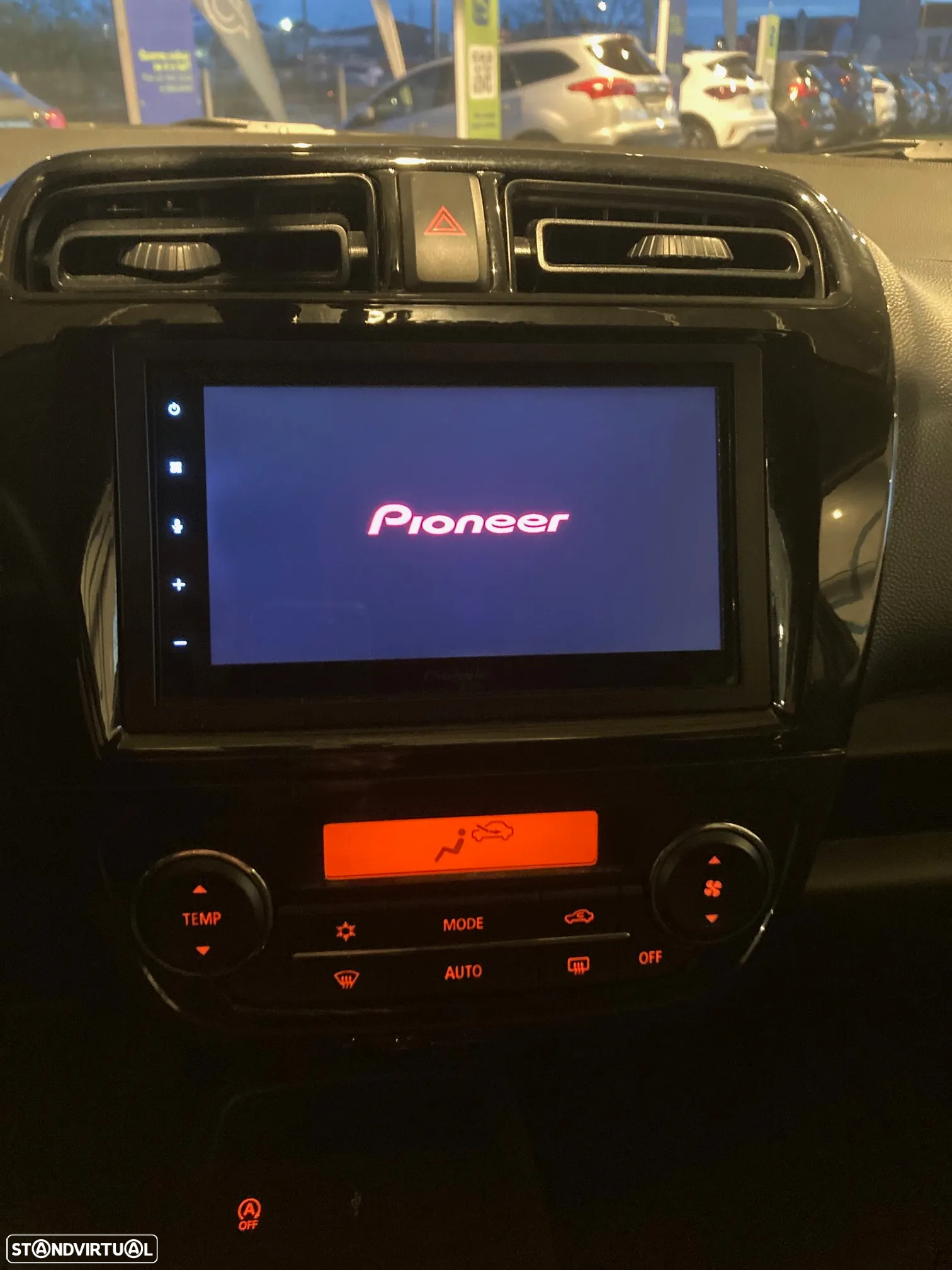 Mitsubishi Space Star 1.2 Connect Edition - 10