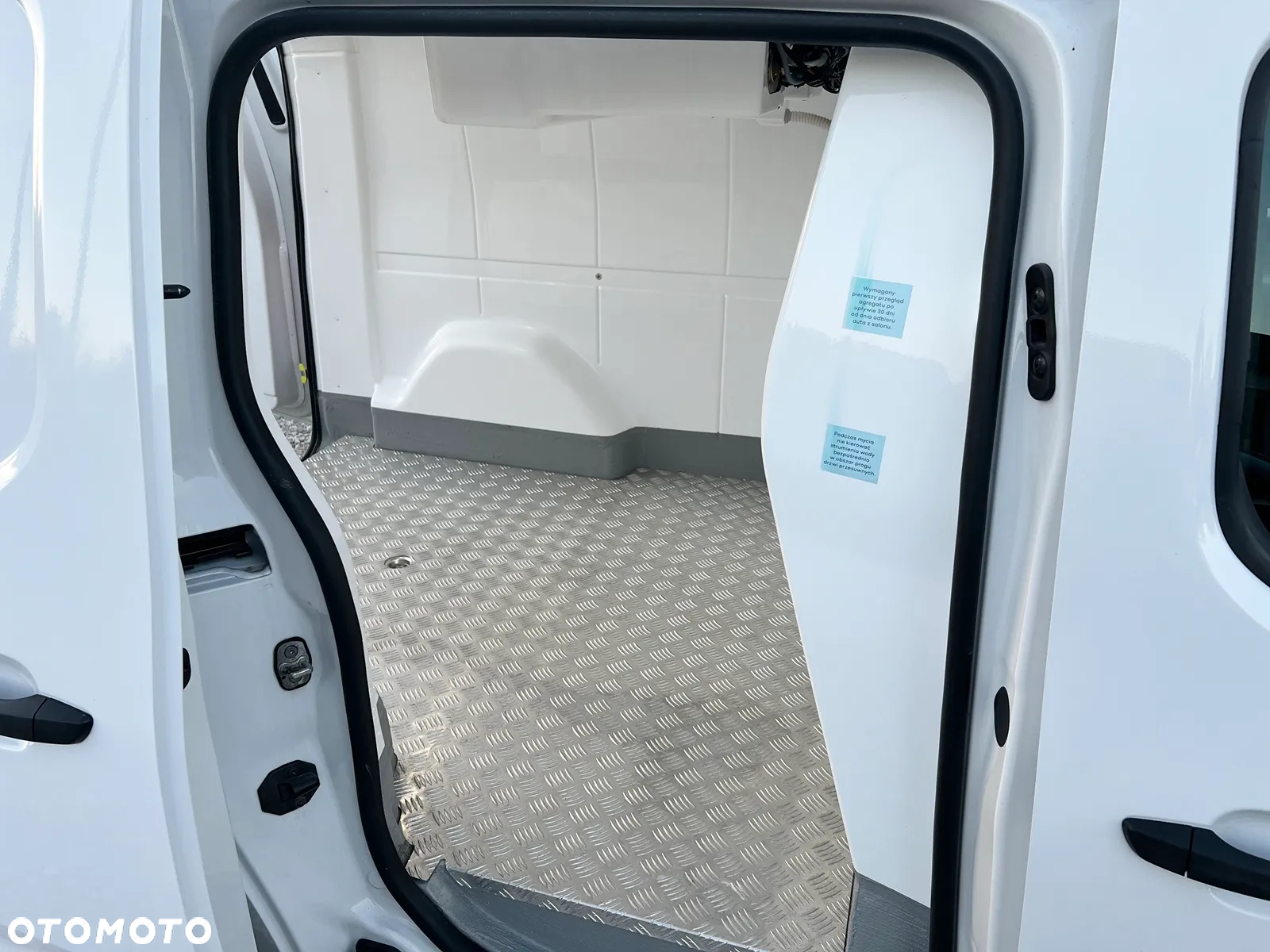 Toyota PROACE CITY - 31