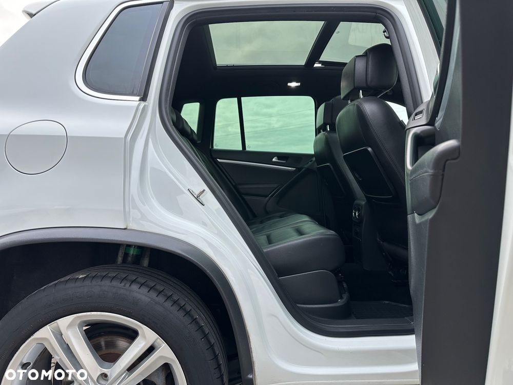 Volkswagen Tiguan 2.0 TDI Perfectline R-Style - 27