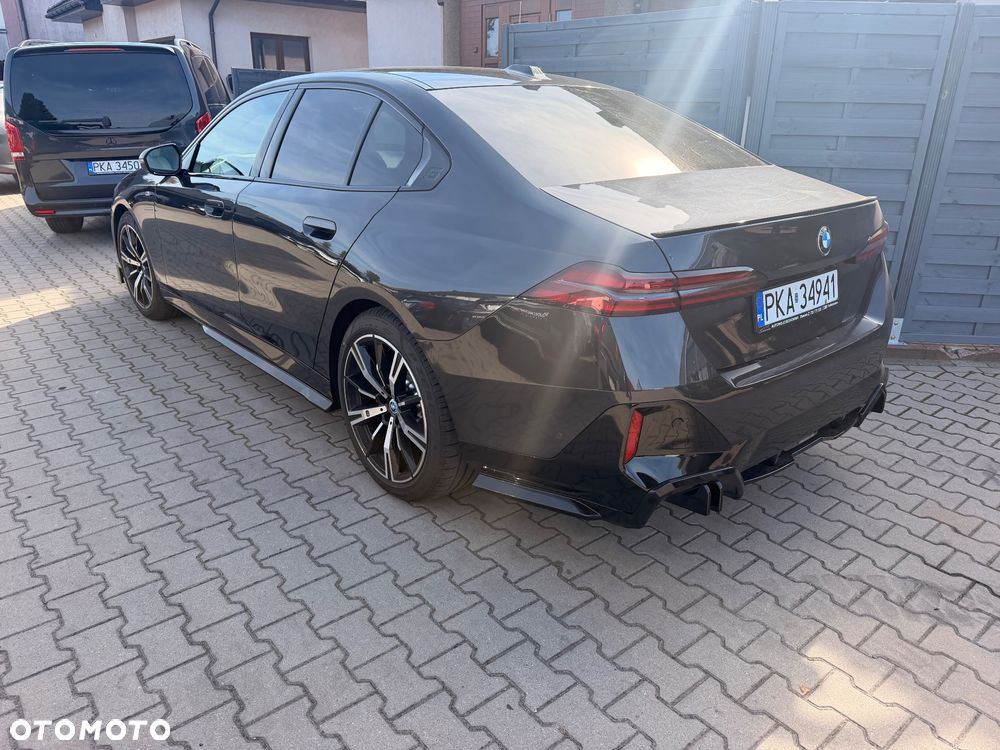 BMW Seria 5 - 13