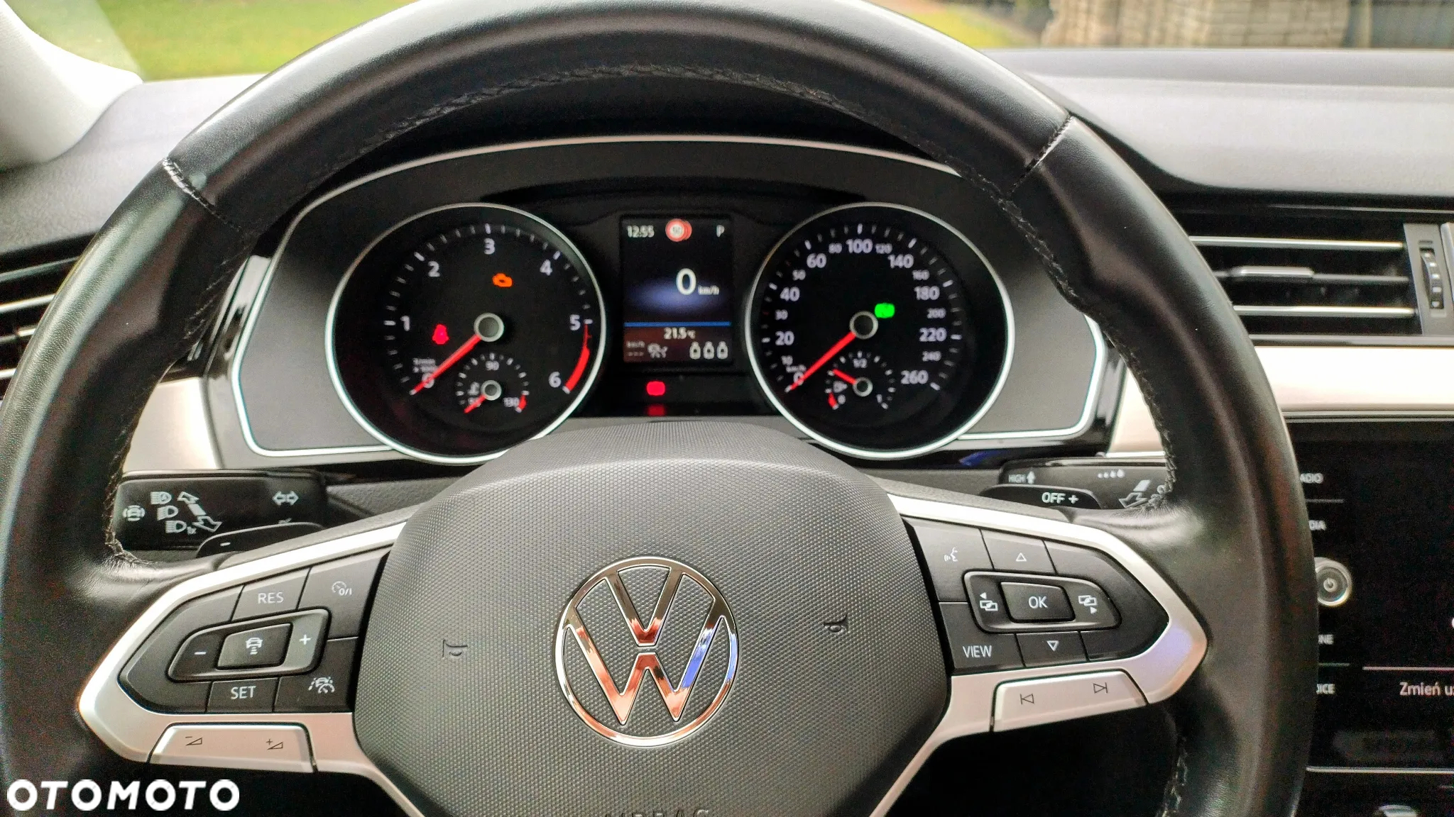 Volkswagen Passat 2.0 TDI EVO Elegance DSG - 9