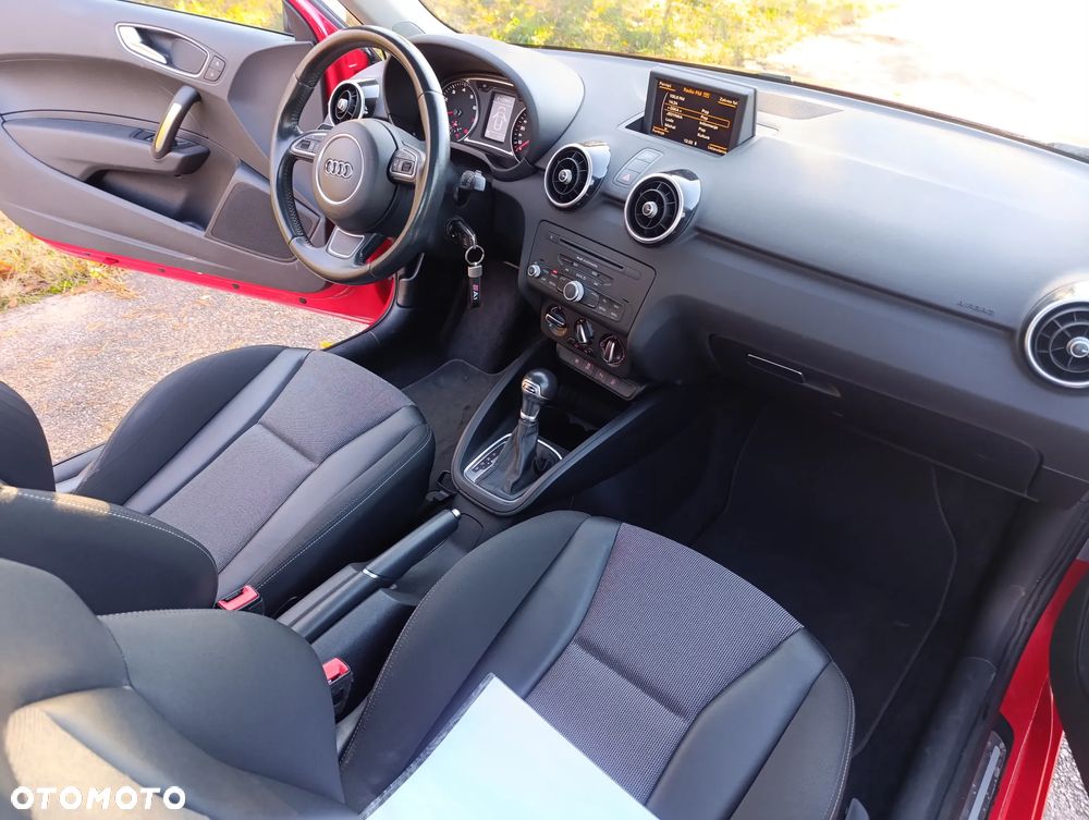 Audi A1 3-drzwiowe 1.4 TFSI 119g S tronic Attraction - 17