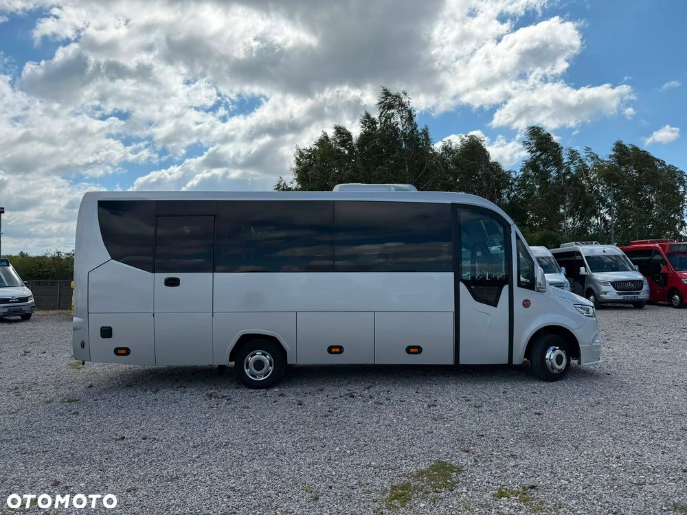 Mercedes-Benz Sprinter 519 - 4
