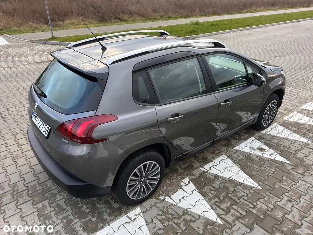 Peugeot 2008 - 9
