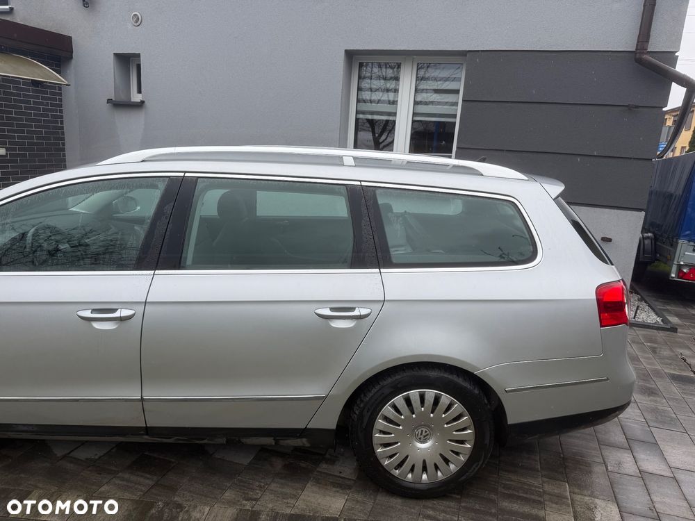 Volkswagen Passat 2.0 TDI Comfortline - 4