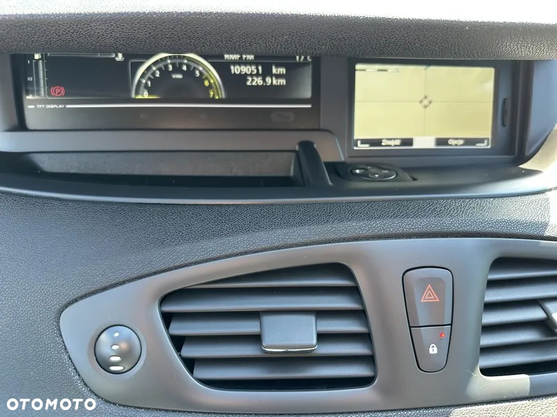 Renault Scenic - 6
