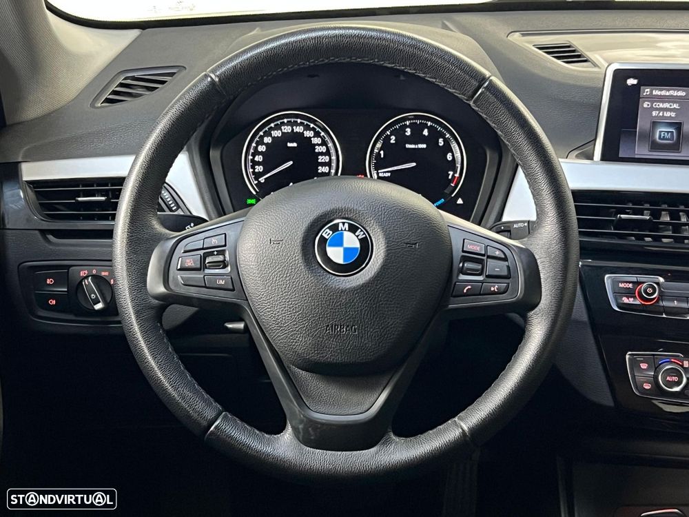 BMW X1 25 e xDrive - 9