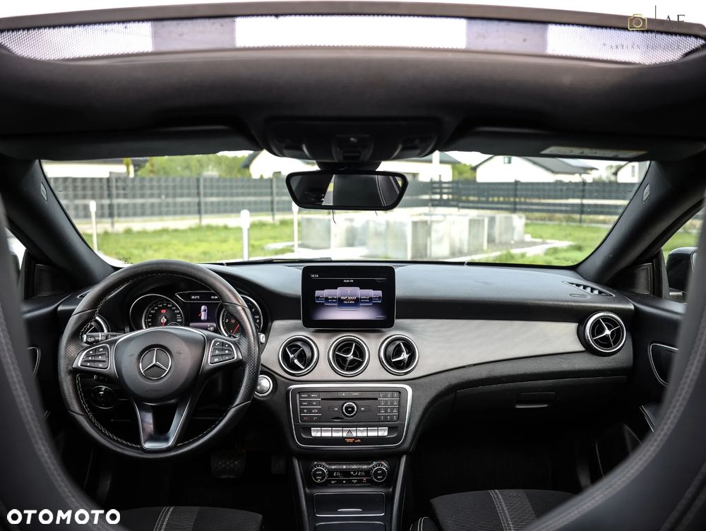 Mercedes-Benz CLA 220 d 7G-DCT - 7