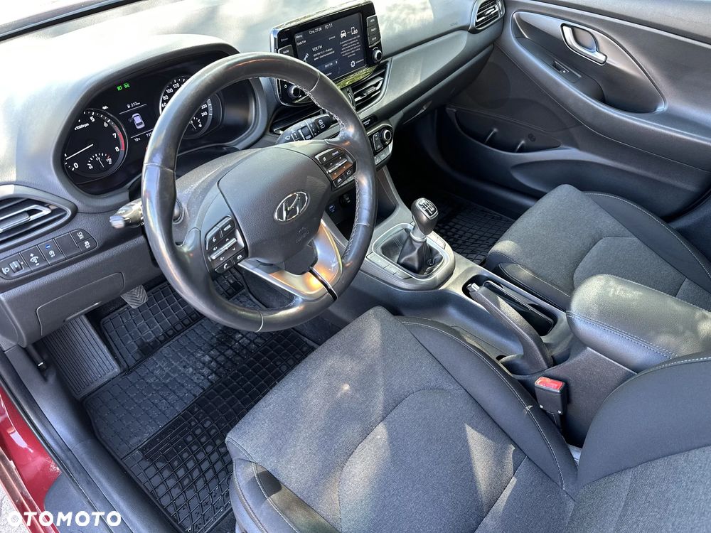 Hyundai i30 1.5 DPI Comfort - 10