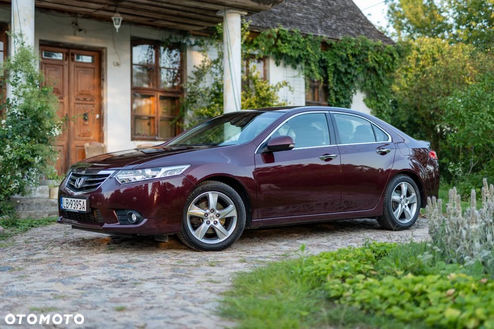 Honda Accord 2.0 Elegance - 1