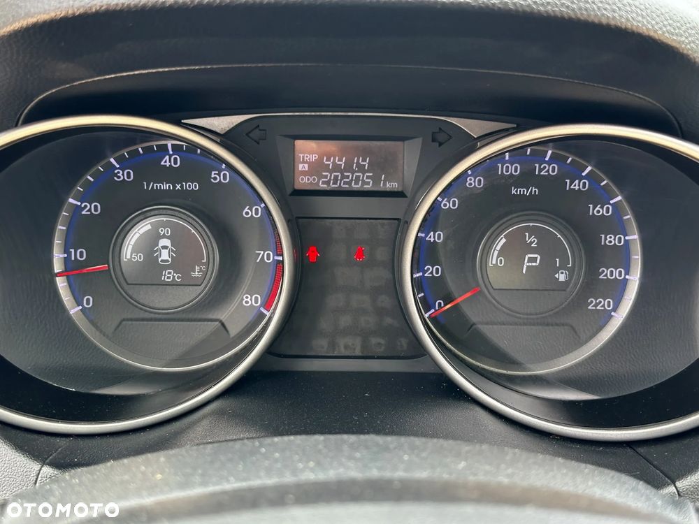 Hyundai ix35 2.0 Premium 2WD - 27