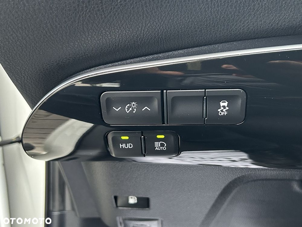 Toyota Prius Hybrid Comfort - 26