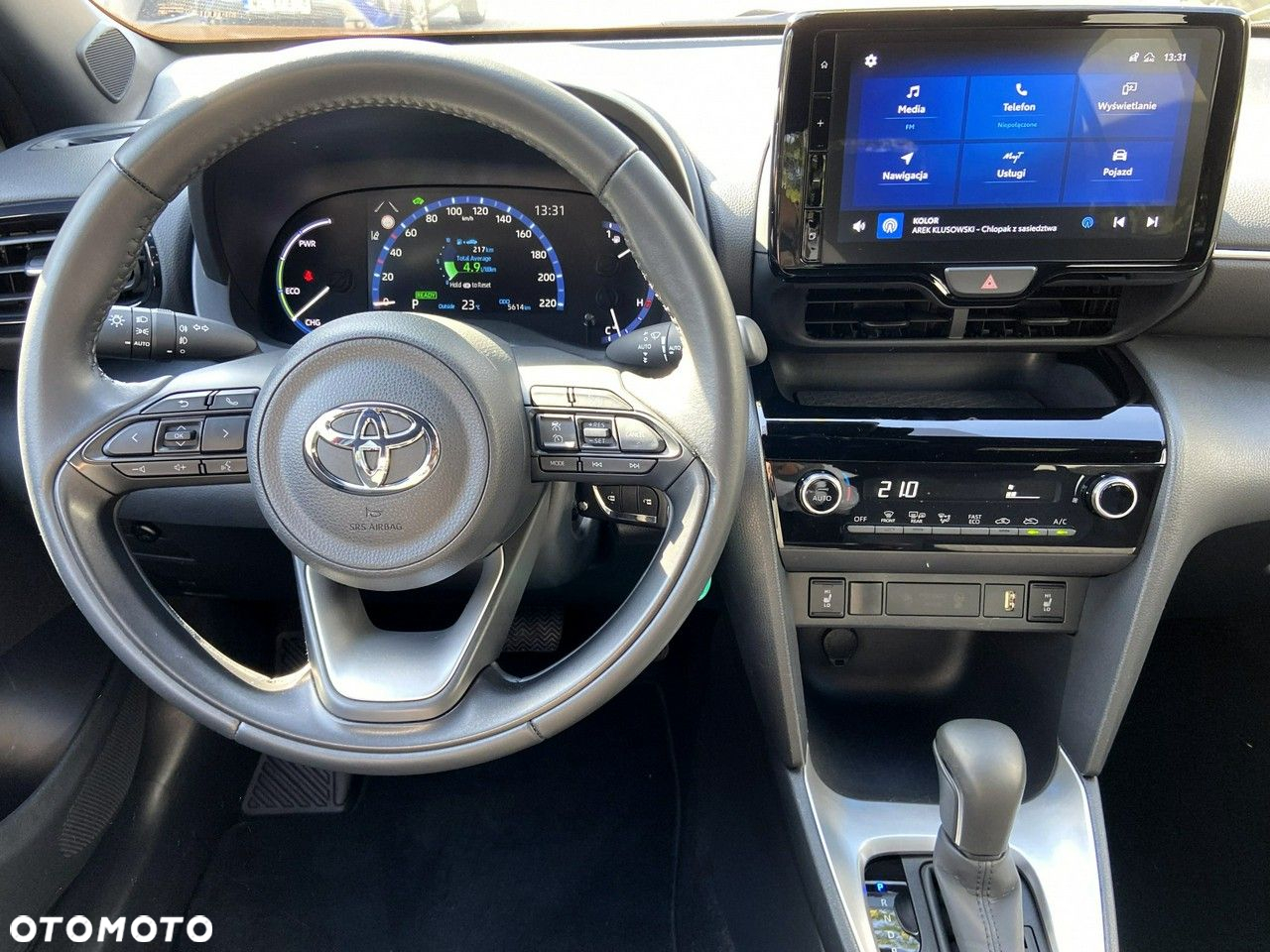 Toyota Yaris Cross - 15