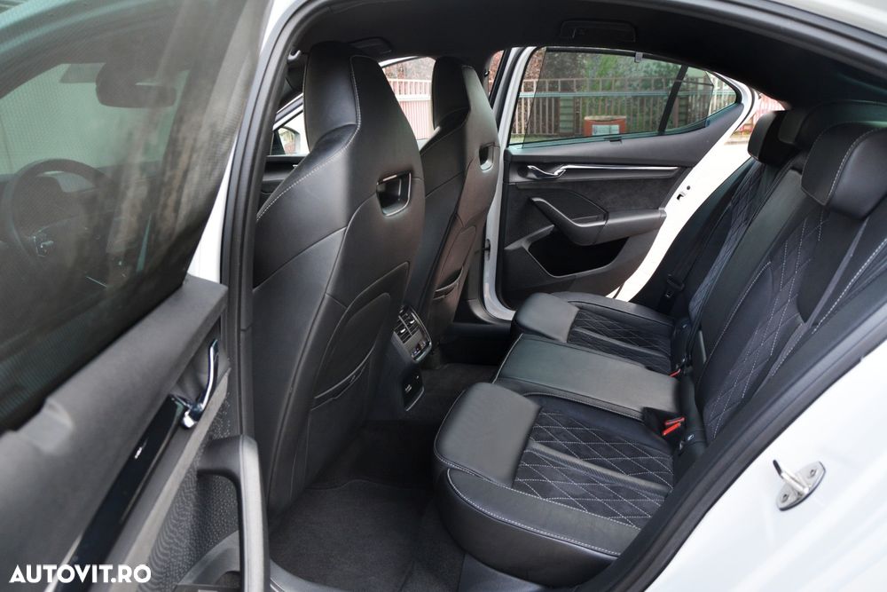 Skoda Octavia 1.4 TSI DSG Sportline - 19