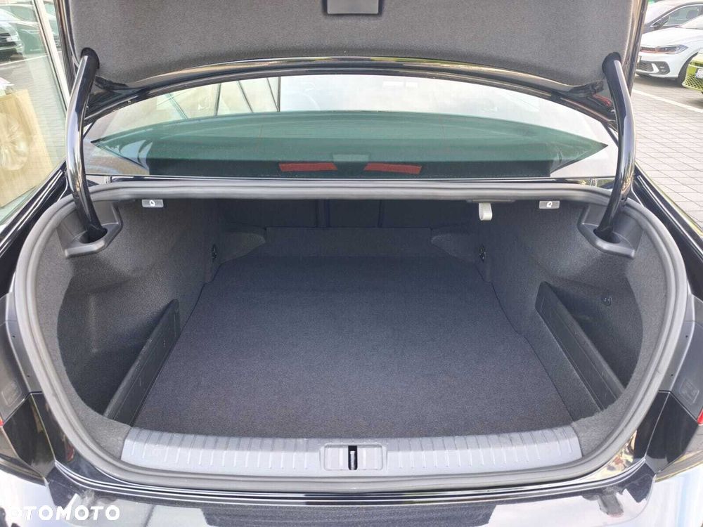Volkswagen Passat 1.5 TSI EVO Elegance DSG - 11
