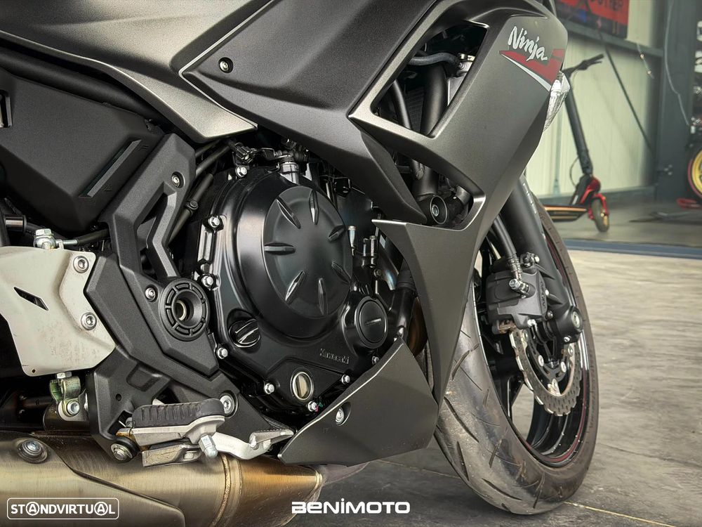 Kawasaki Ninja 650 - 9
