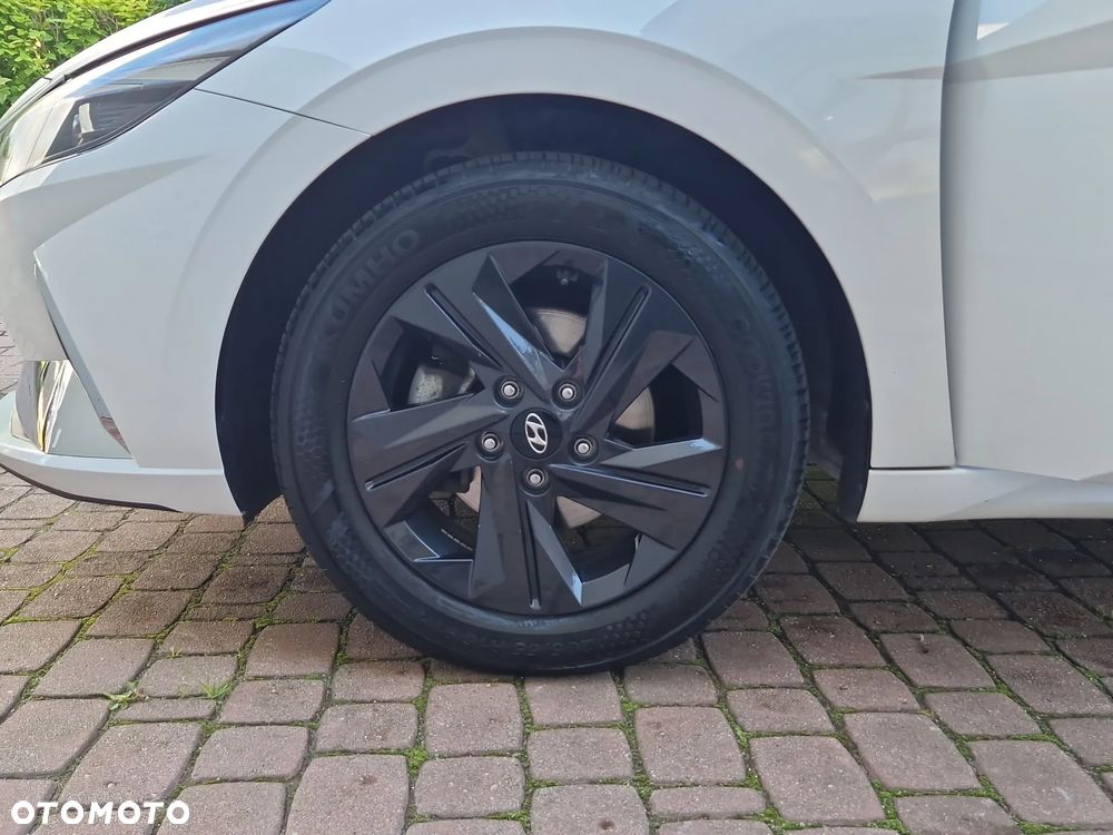 Hyundai Elantra 1.6 Smart - 10