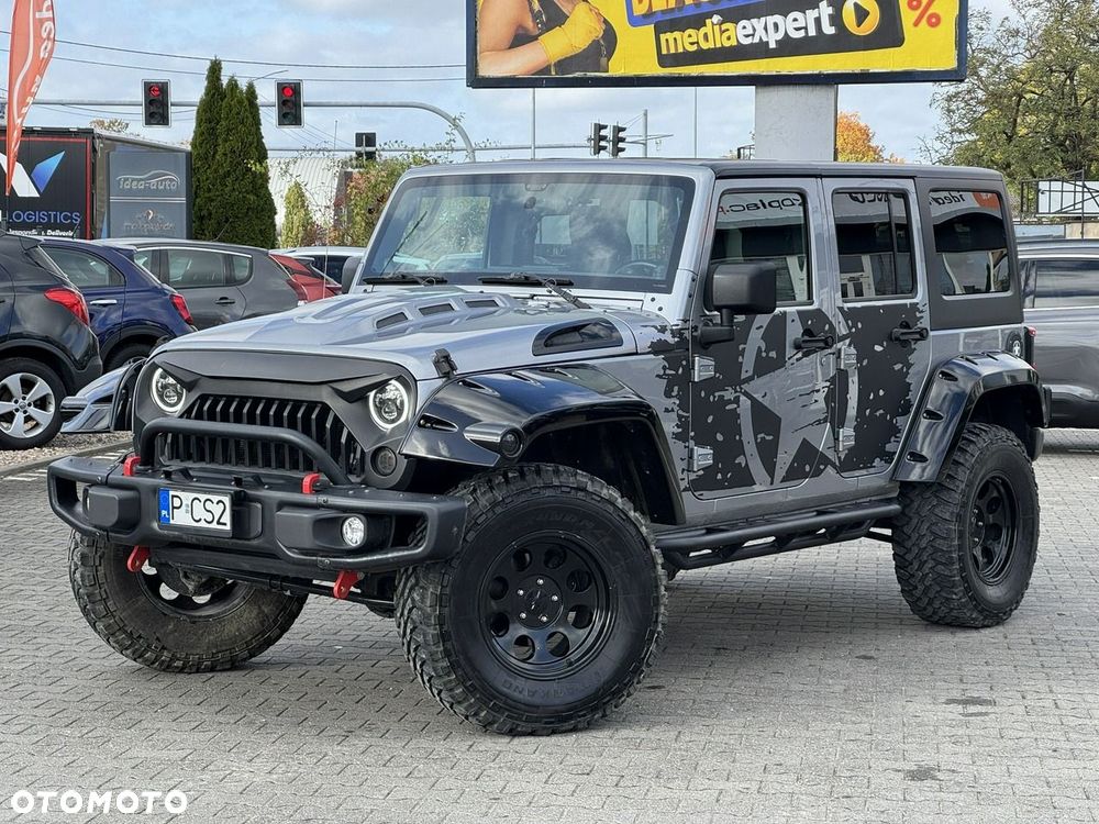 Jeep Wrangler - 4