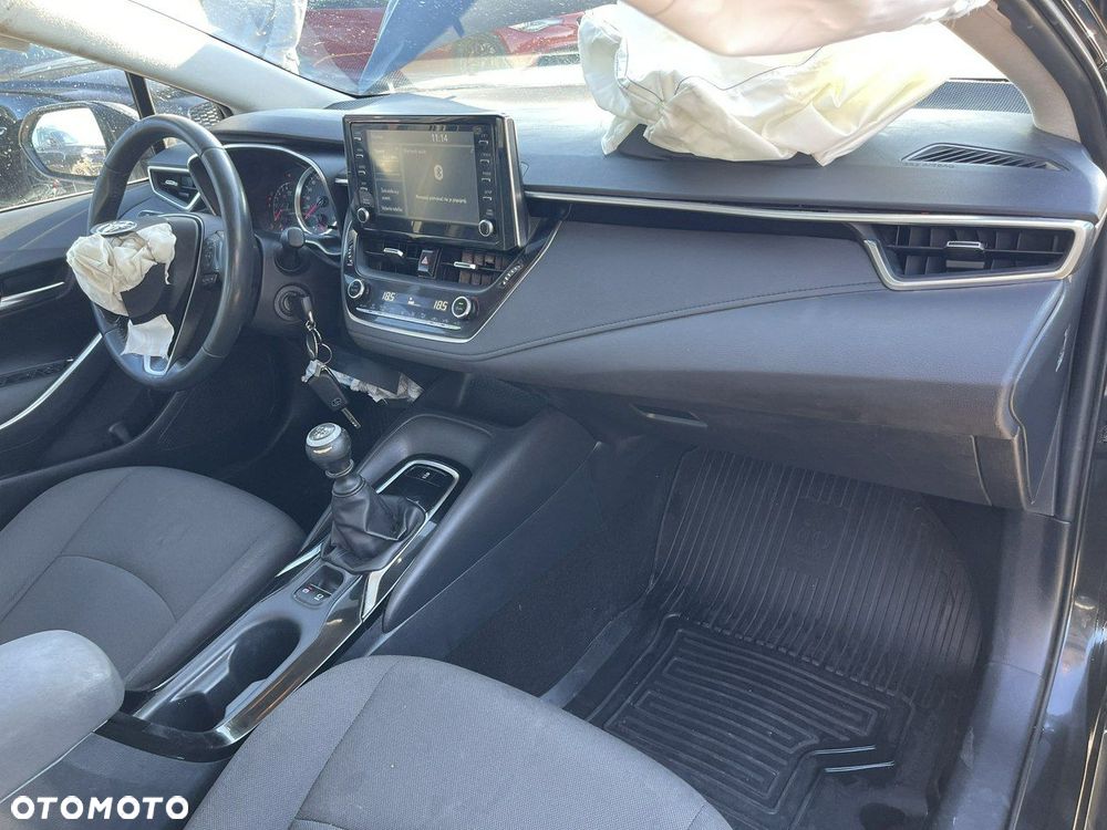 Toyota Corolla 1.5 Active - 12