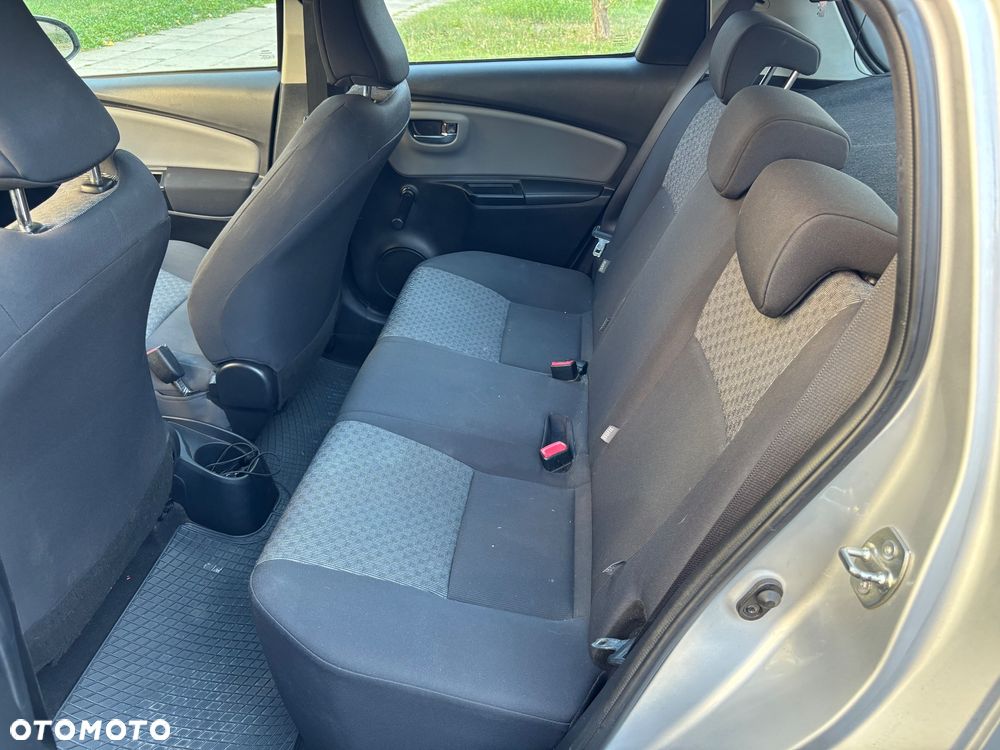 Toyota Yaris 1.33 Active - 8