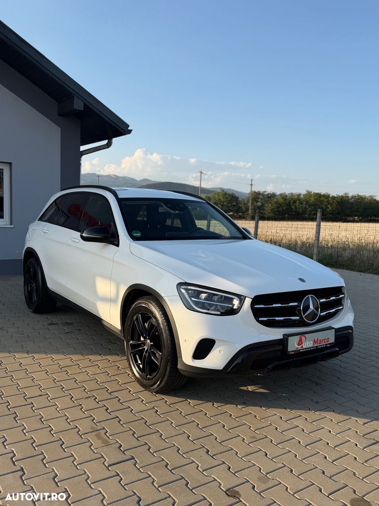 Mercedes-Benz GLC 200 4MATIC 9G-TRONIC - 2