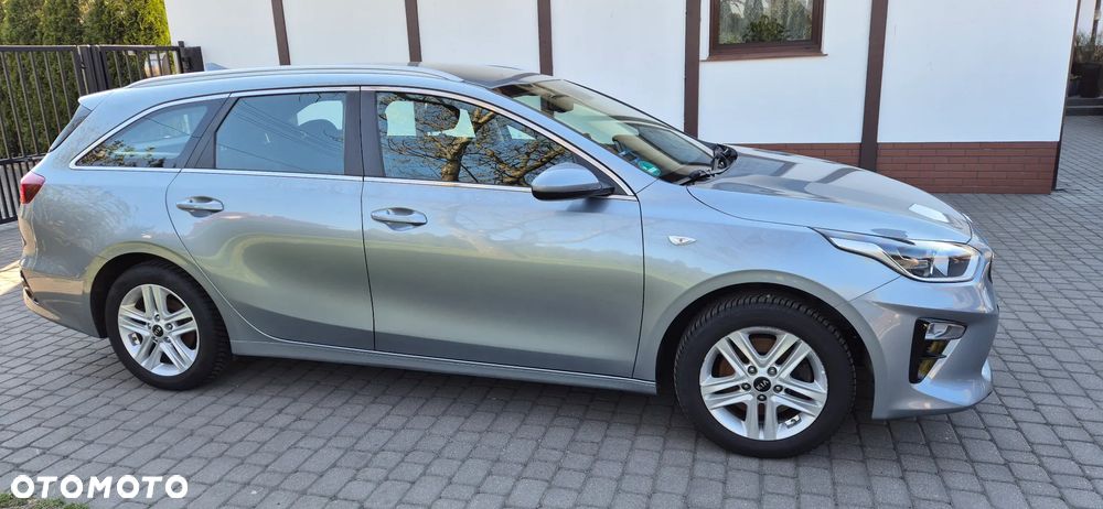 Kia Ceed 1.6 CRDi DCT Vision - 3