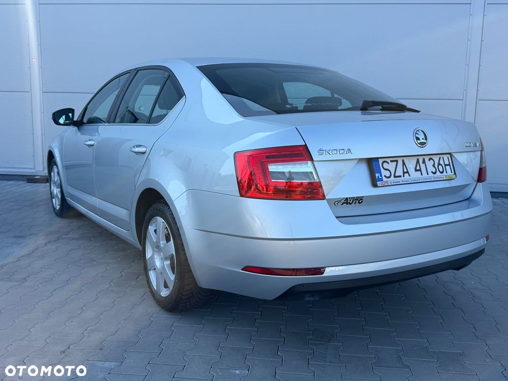 Skoda Octavia 1.4 TSI Style DSG - 20