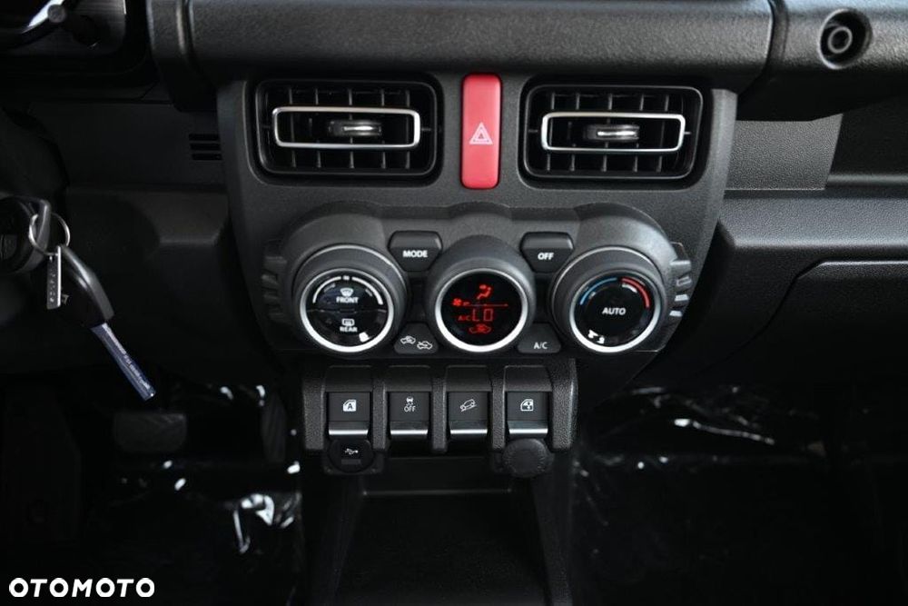 Suzuki Jimny - 29