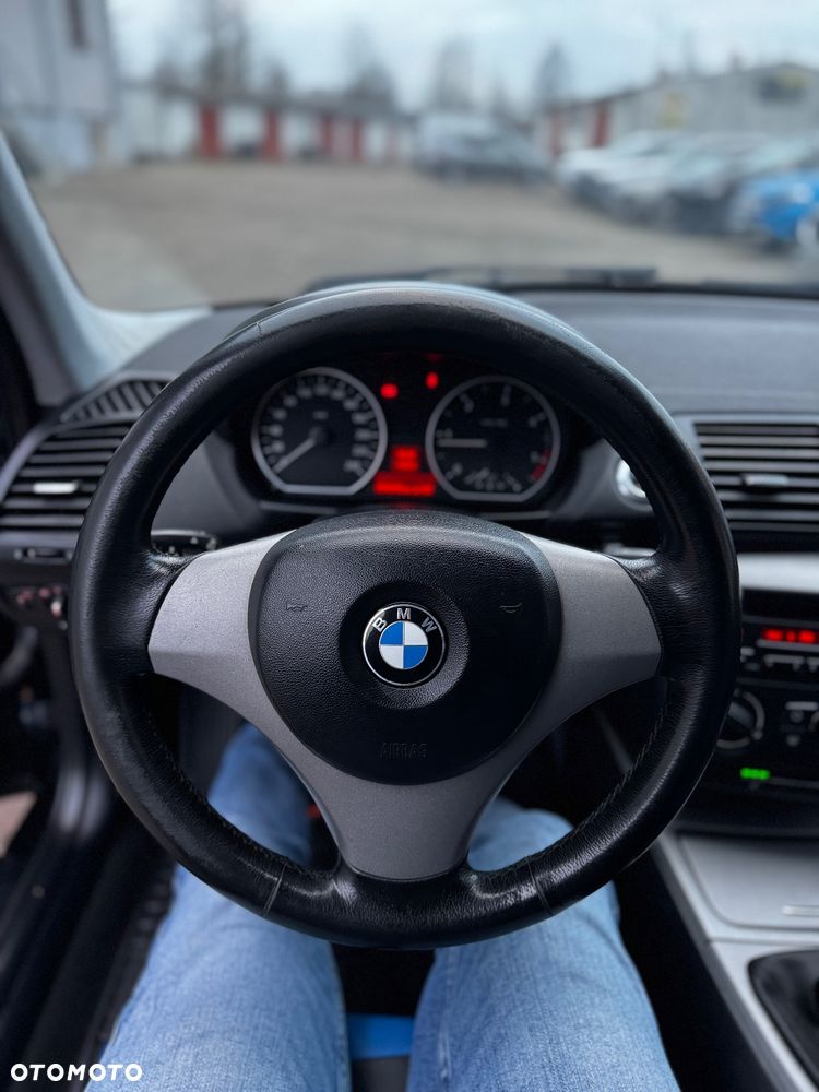 BMW Seria 1 118d - 15