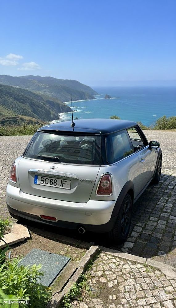 MINI 3 Portas Cooper D - 4