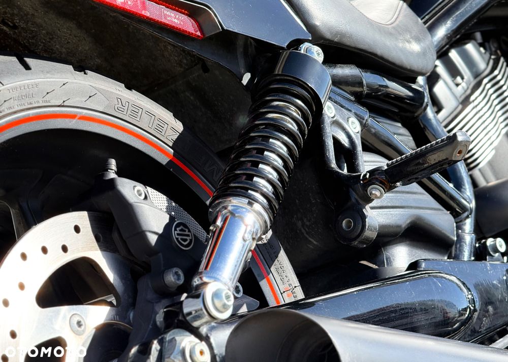 Harley-Davidson V-Rod Night Rod - 25