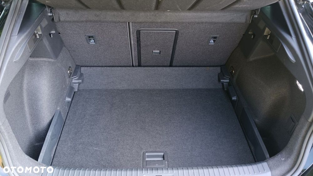 Cupra Formentor 1.5 TSI DSG - 32