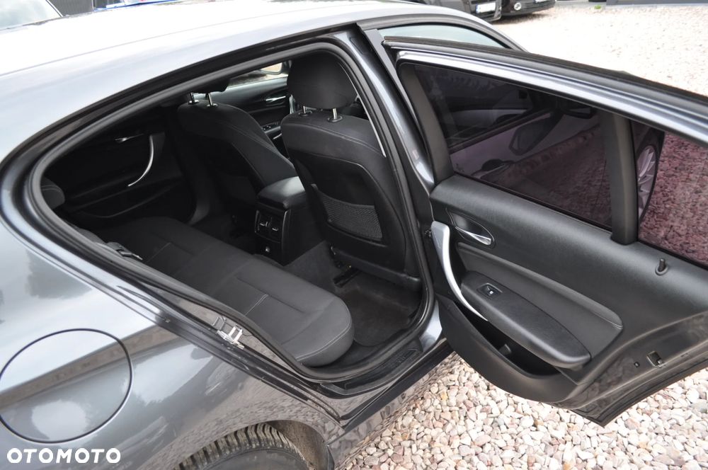 BMW Seria 1 116i - 18