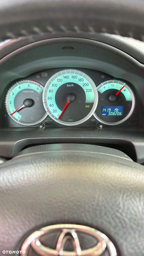 Toyota Corolla Verso 2.0 D-4D Prestige 7os - 12