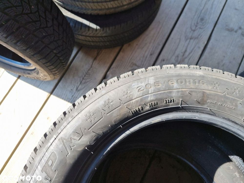 OPONY DUNLOP WINTER SPORT 5 205/60R16 92H 2023r.8,5/6mm 4szt,super stan - 12