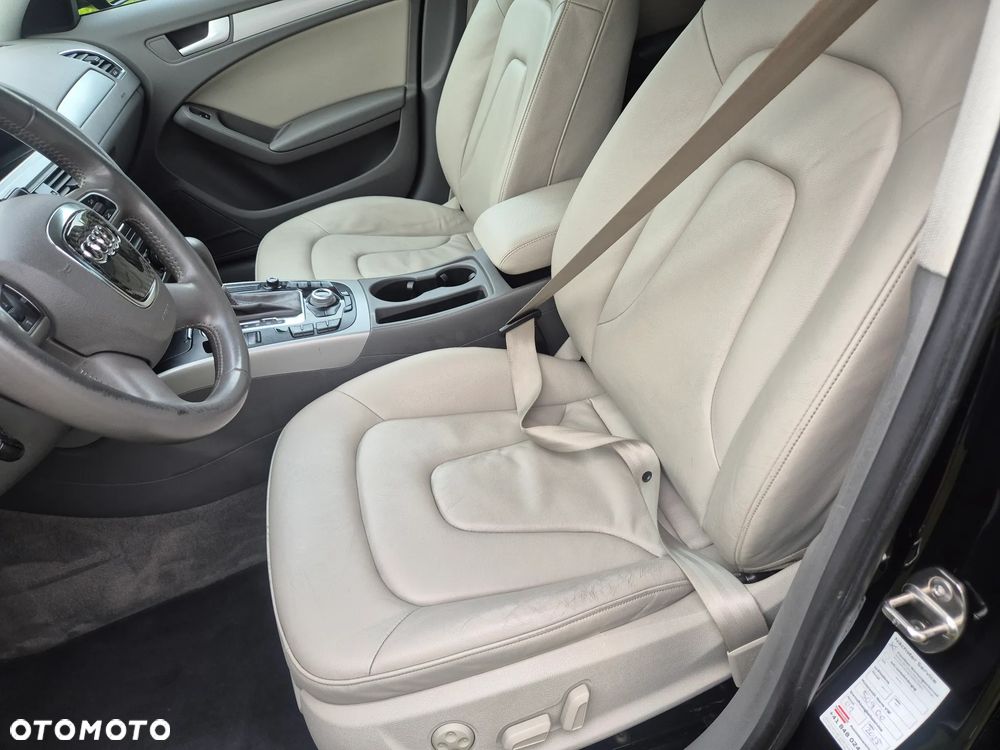 Audi A4 Limousine - 16