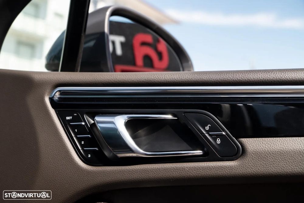 Porsche Macan S - 18